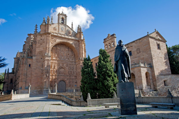 El Convento de San Esteban: Arte y Religión